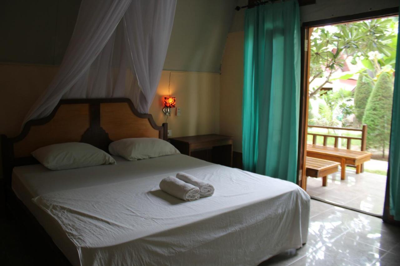 II Bungalow Gili Meno Buitenkant foto