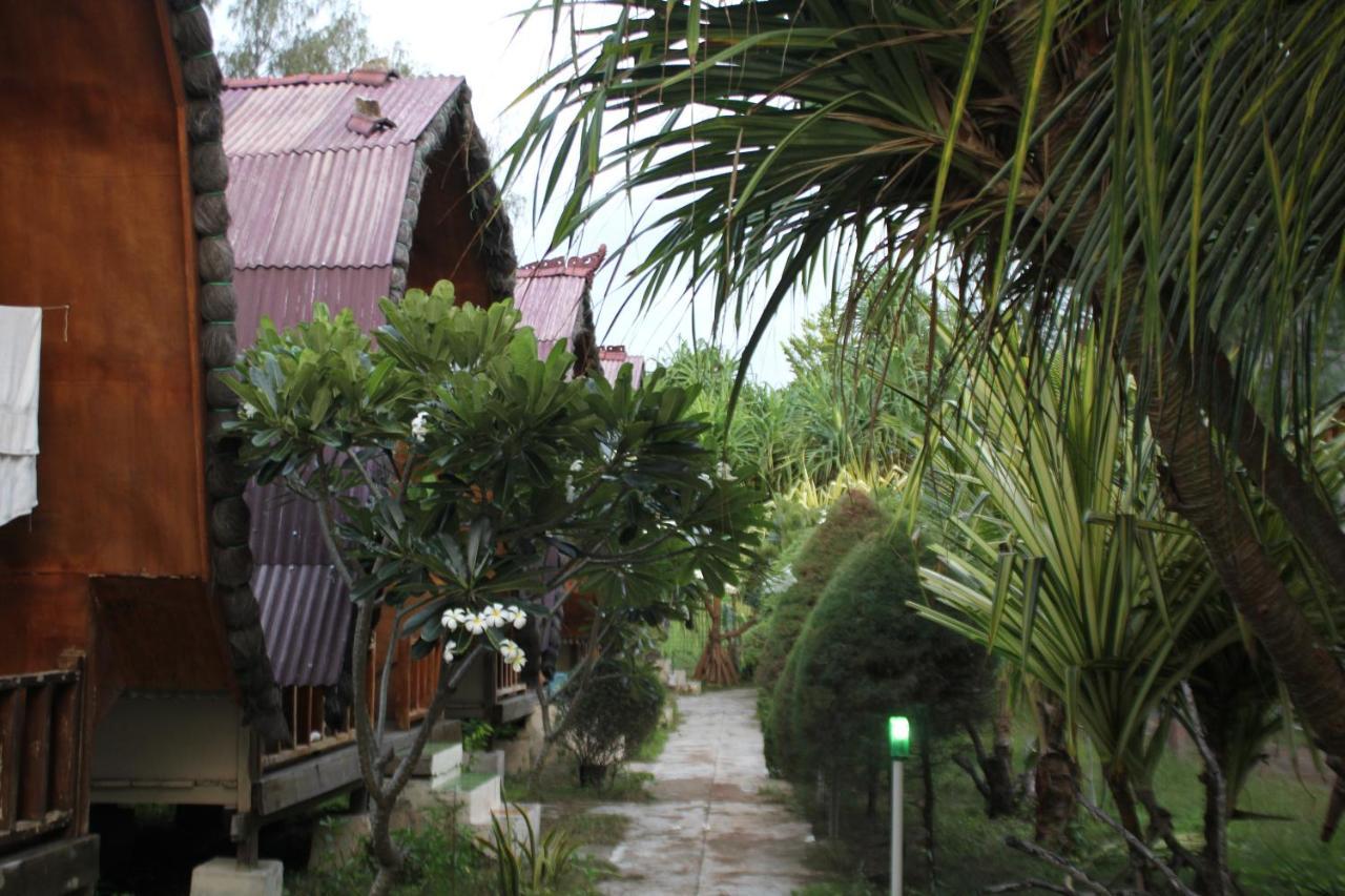 II Bungalow Gili Meno Buitenkant foto