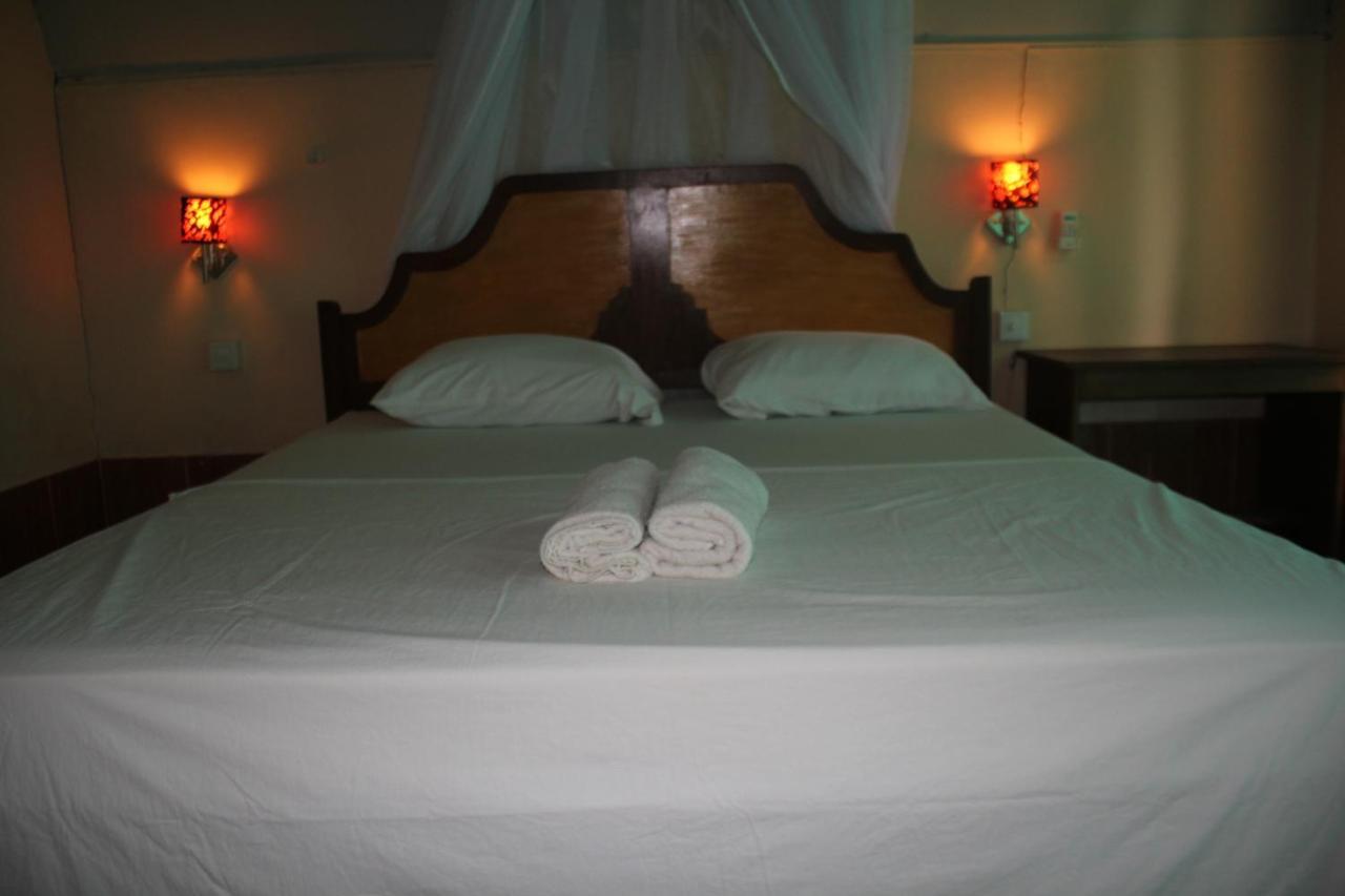 II Bungalow Gili Meno Buitenkant foto
