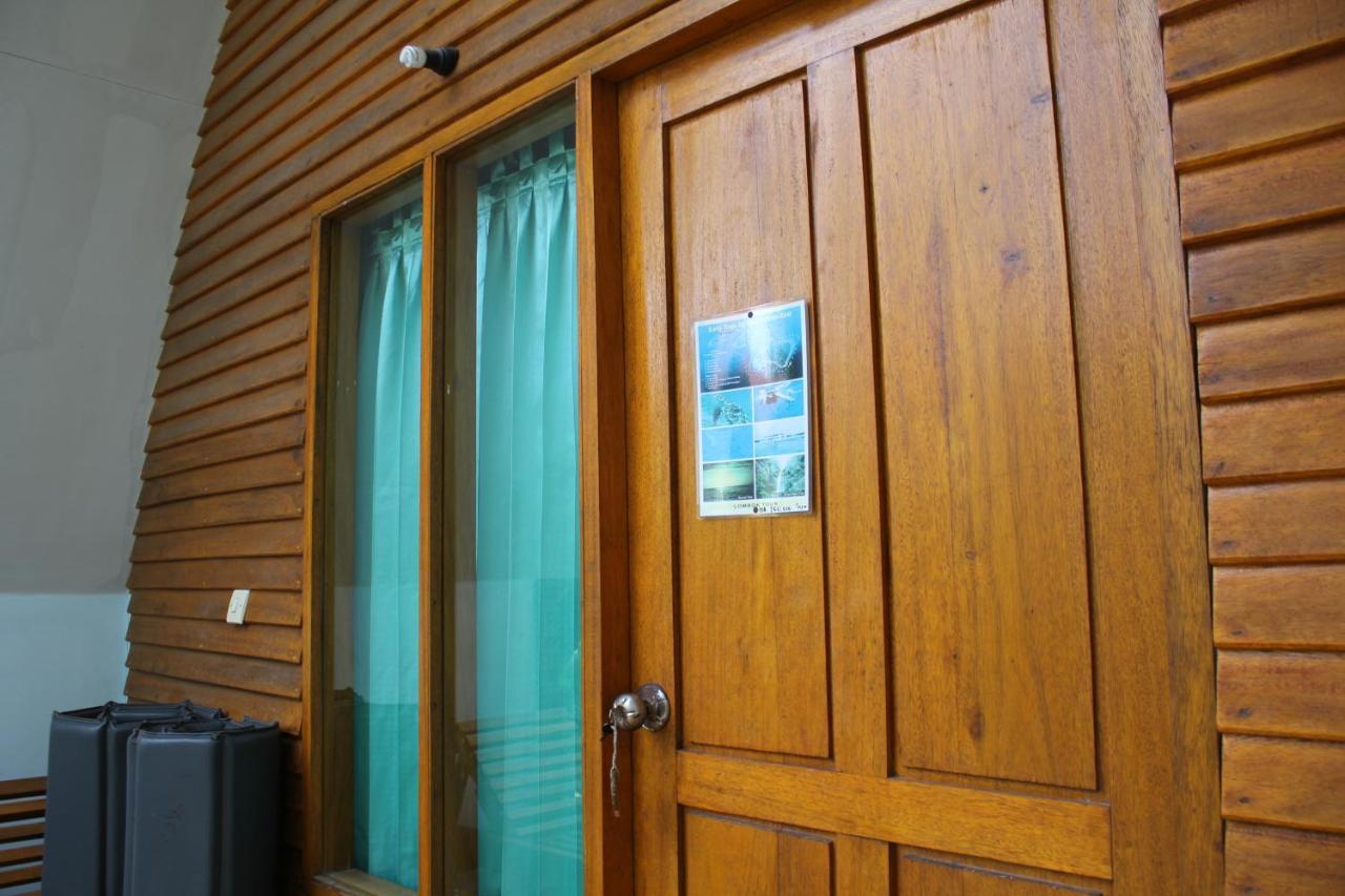II Bungalow Gili Meno Buitenkant foto