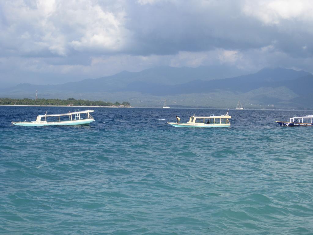II Bungalow Gili Meno Buitenkant foto